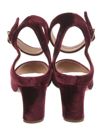 Nicholas Kirkwood Velvet Pumps