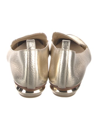Nicholas Kirkwood Leather Loafers