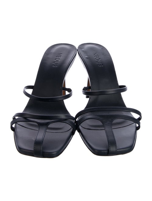 Neous Leather Cutout Accent Slides