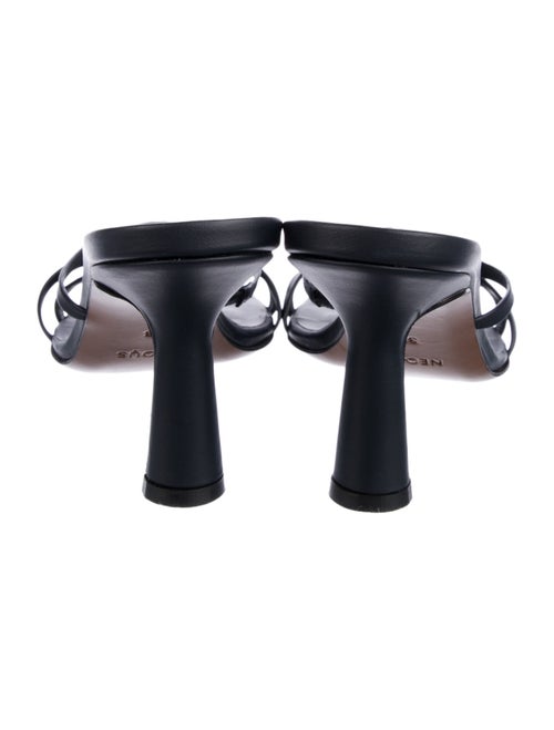 Neous Leather Cutout Accent Slides