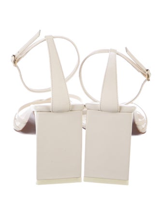 Neous Leather Sandals