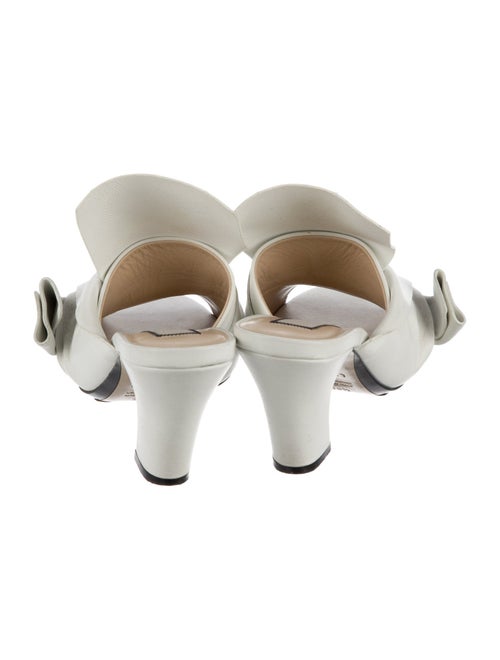 Nº 21 Leather Slides