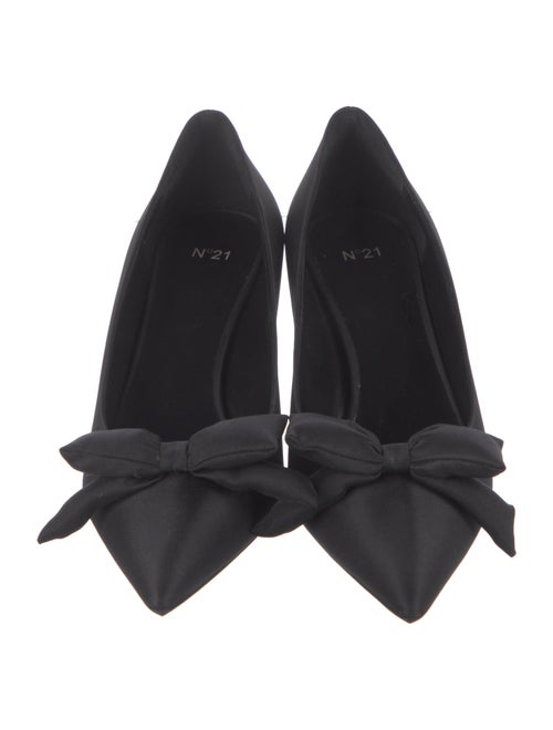 Nº 21 Satin Pumps