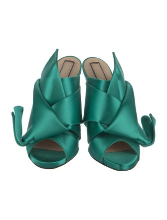Nº 21 Satin Slides