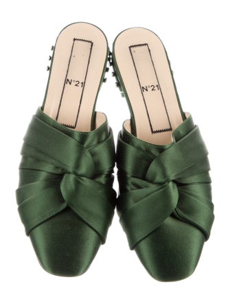 Nº 21 Satin Crystal Embellishments Mules