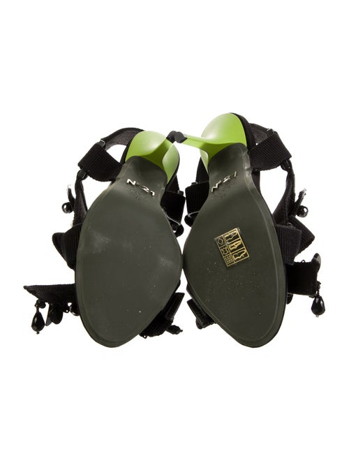 Nº 21 Beaded Accents Sandals