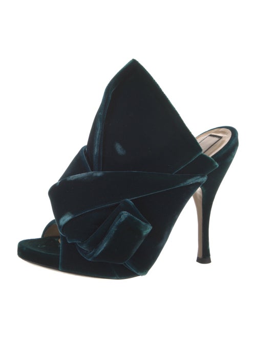 Nº 21 Velvet Mules
