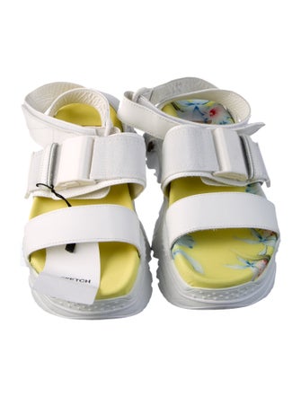 Nº 21 Leather Printed Sandals