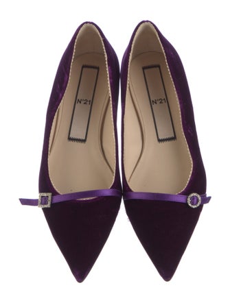 Nº 21 Velvet Flats