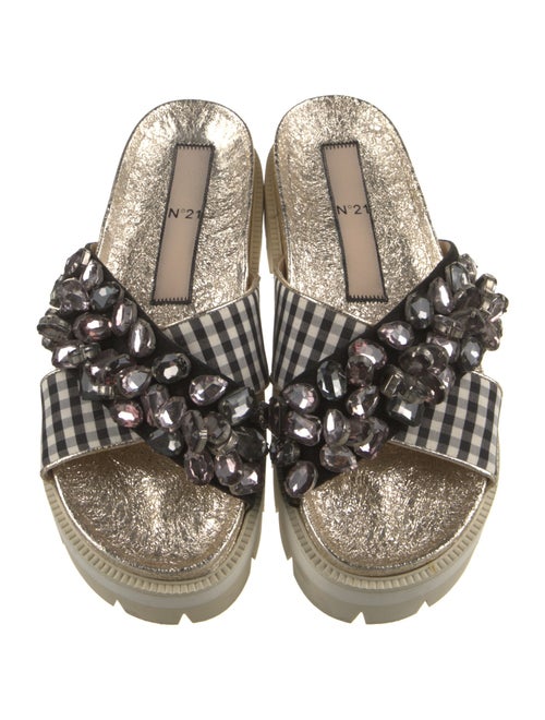 Nº 21 Crystal Embellishments Slides