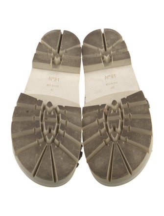 Nº 21 Crystal Embellishments Slides