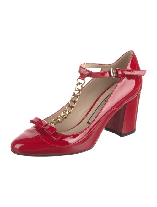 Nº 21 Patent Leather T-Strap Pumps