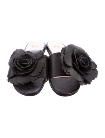 Nº 21 Leather Floral Print Slides