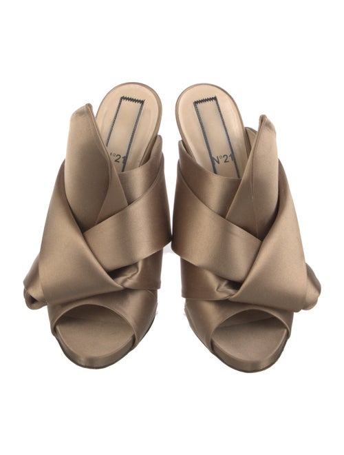 Nº 21 Satin Leather Trim Embellishment Slingback Sandals