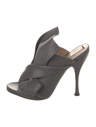 Nº 21 Leather Slingback Sandals