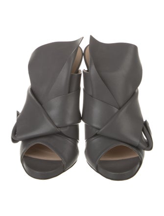 Nº 21 Leather Slingback Sandals