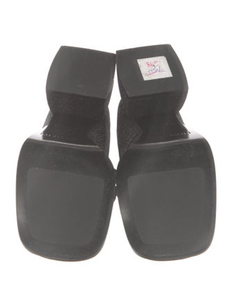 Nodaleto Glitter Pumps