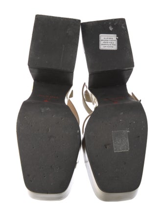 Nodaleto Patent Leather Sandals