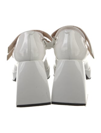 Nodaleto Patent Leather Pumps