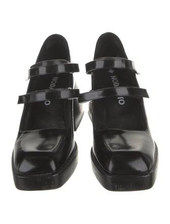 Nodaleto Patent Leather Pumps