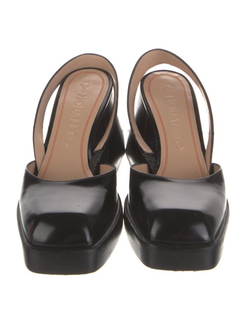 Nodaleto Leather Slingback Pumps
