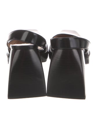 Nodaleto Leather Slingback Pumps