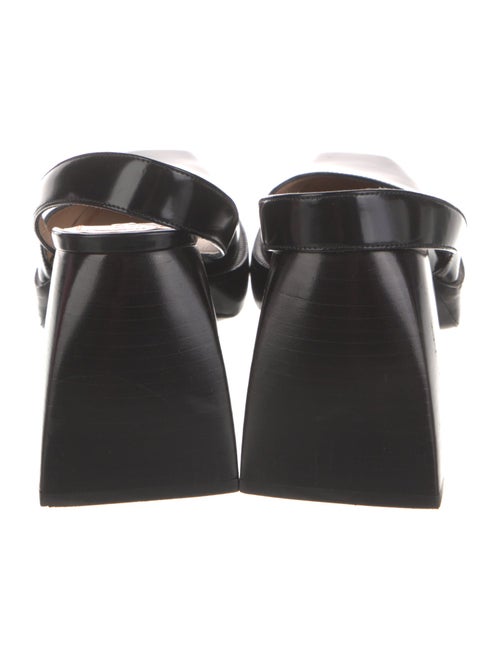 Nodaleto Leather Slingback Pumps