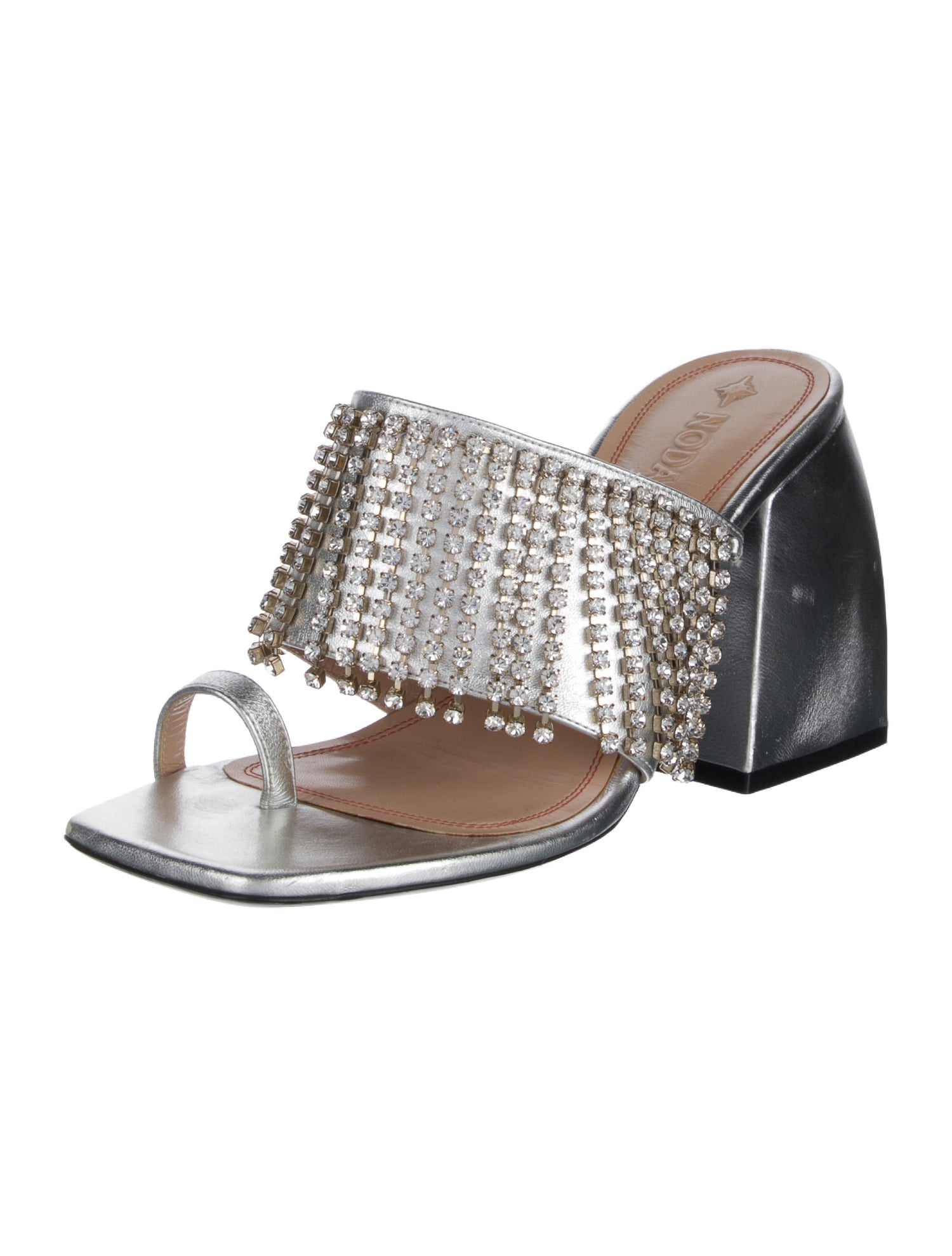 Nodaleto Leather Slides