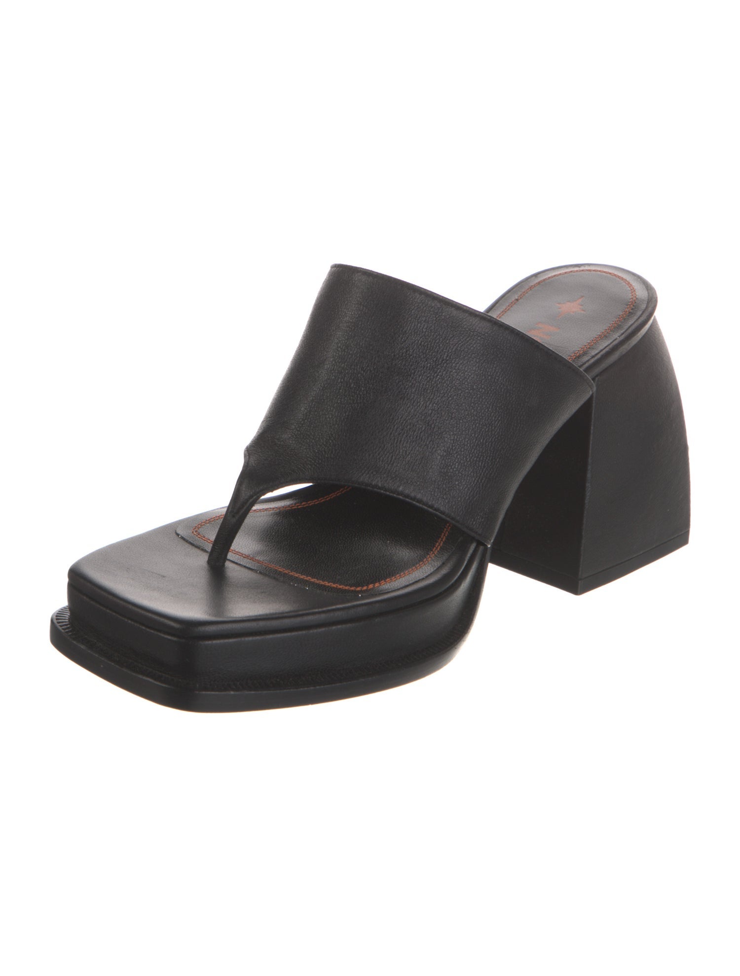 Nodaleto Leather Sandals