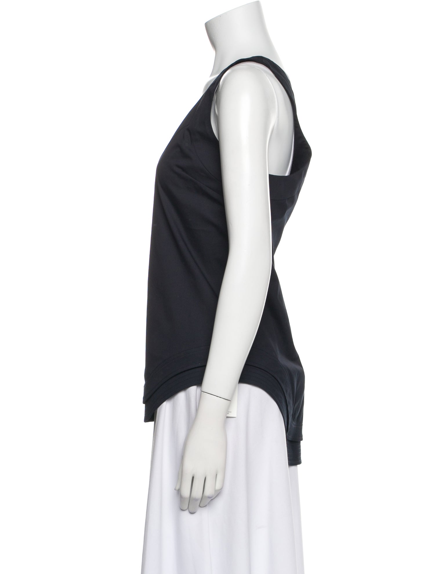 Norisol Ferrari V-Neck Sleeveless Top