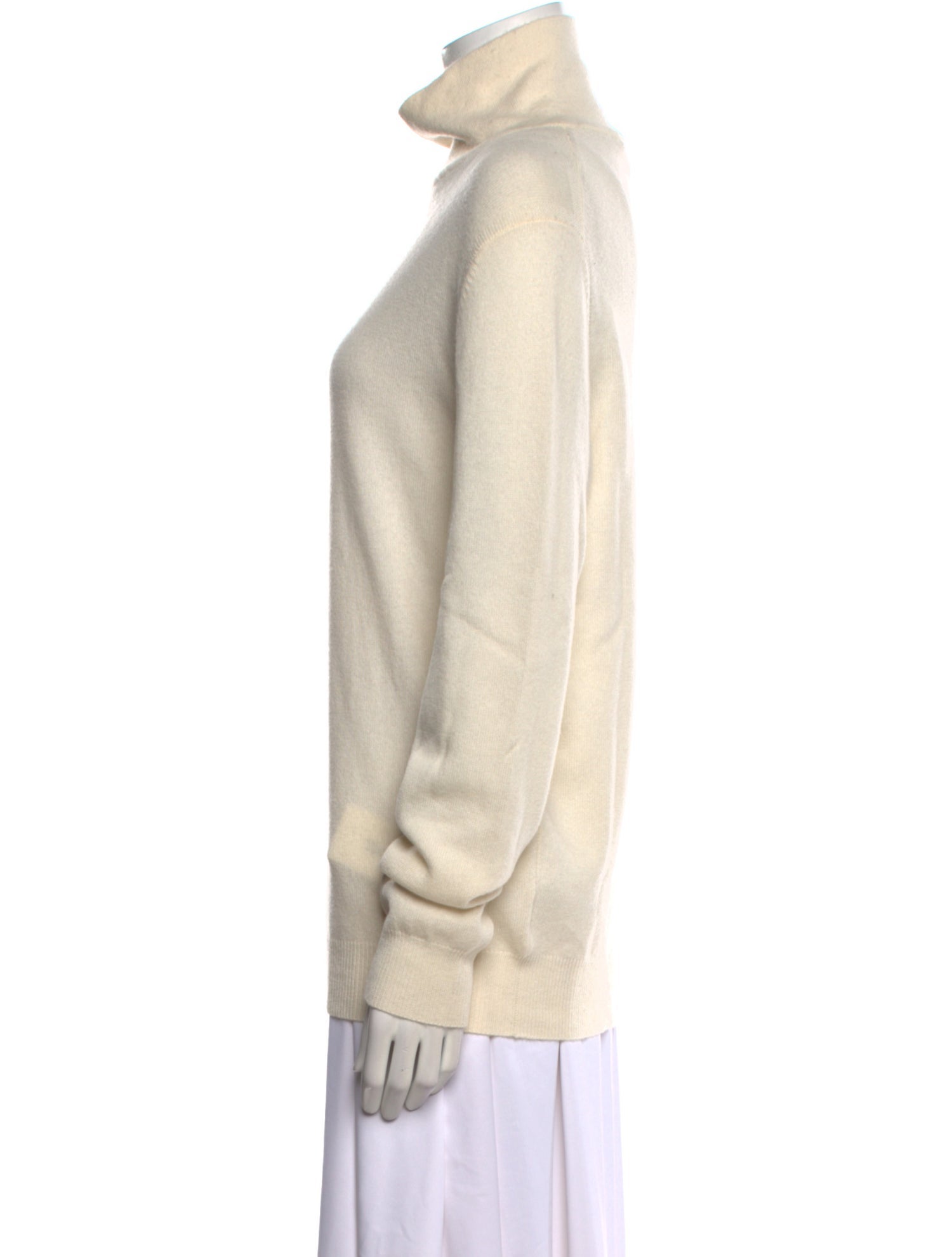 N. Peal Cashmere Turtleneck Sweater