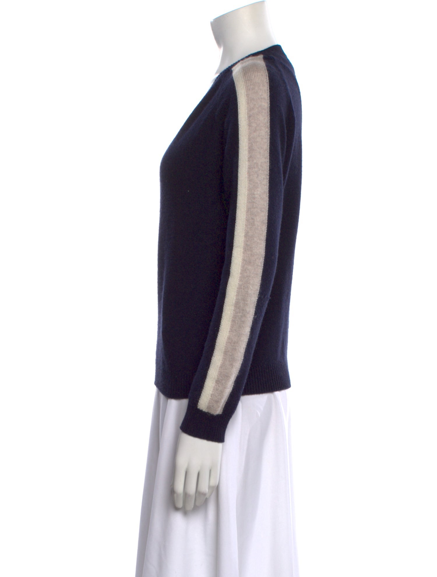 N. Peal Cashmere V-Neck Sweater