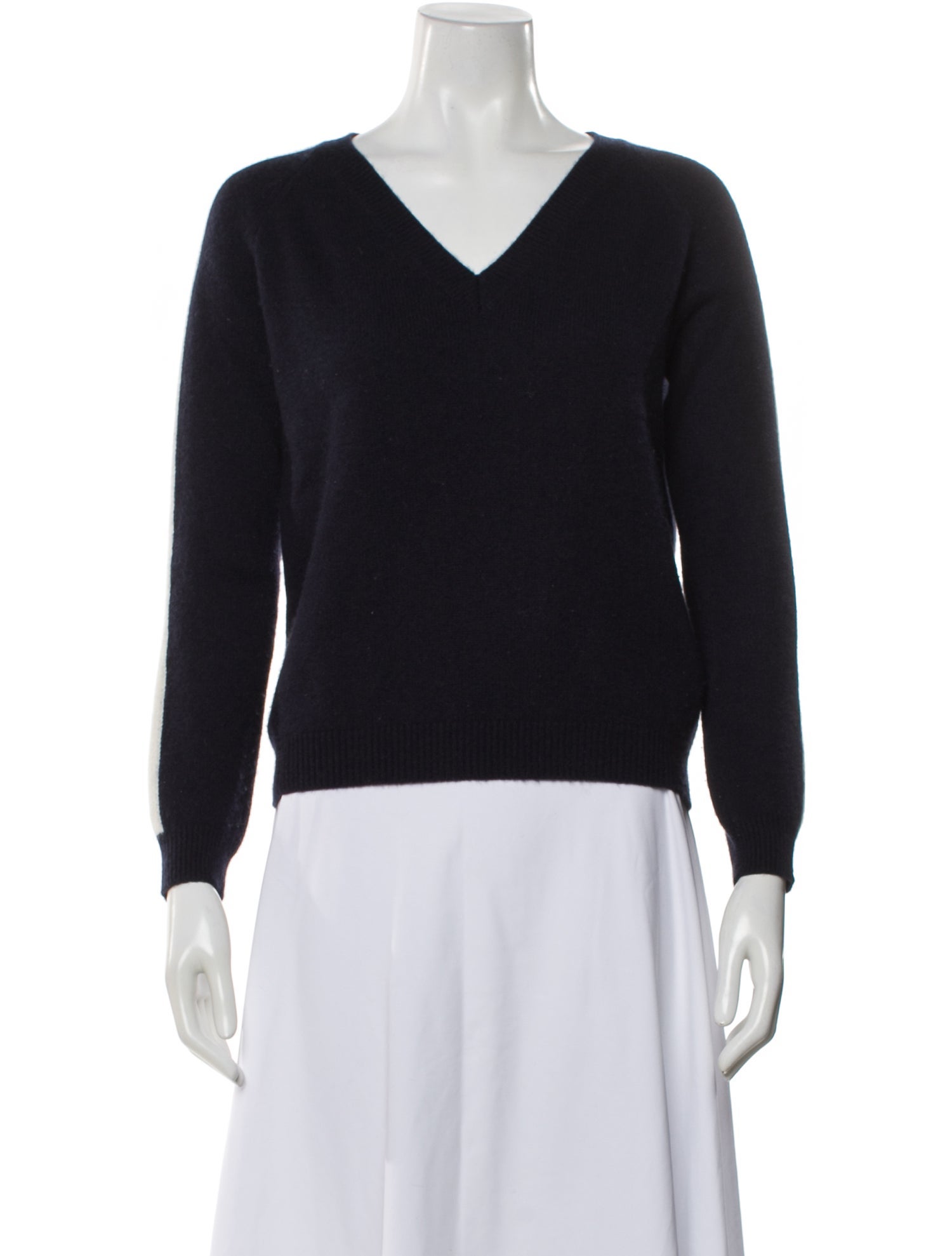 N. Peal Cashmere V-Neck Sweater