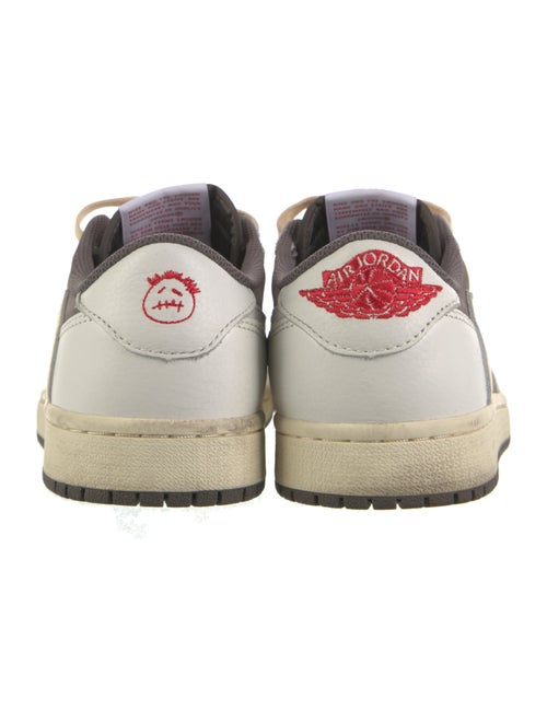 Jordan x Travis Scott 1 Retro Low OG SP 'Reverse Mocha' Sneakers