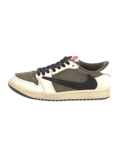 Jordan x Travis Scott 1 Retro Low OG SP 'Medium Olive' Sneakers