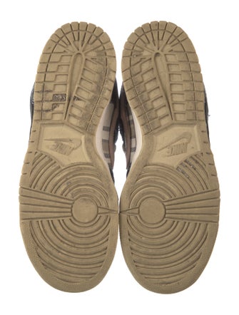 Nike x Travis Scott SB Dunk Low Sneakers