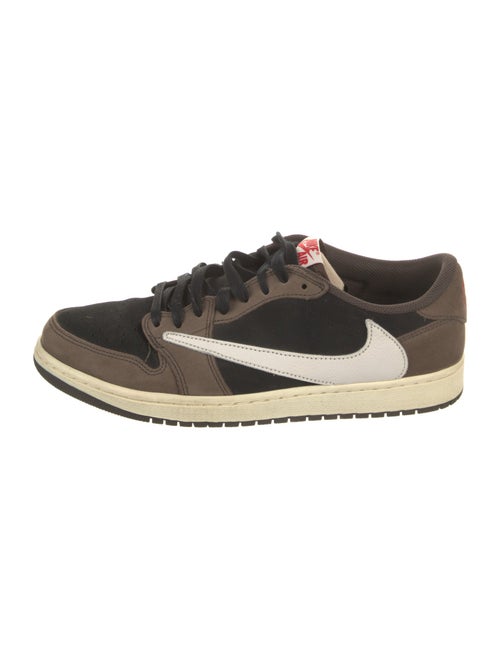Nike x Travis Scott 1 Retro Low OG SP Mocha Sneakers