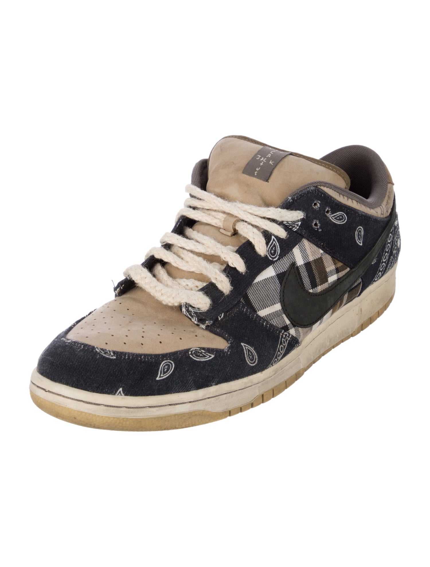 Nike x Travis Scott SB Dunk Low Athletic Sneakers