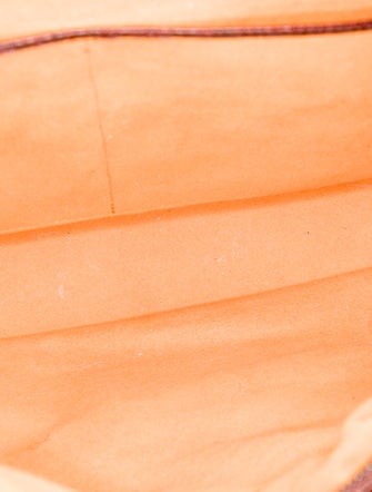 Nuti Ostrich Shoulder Bag