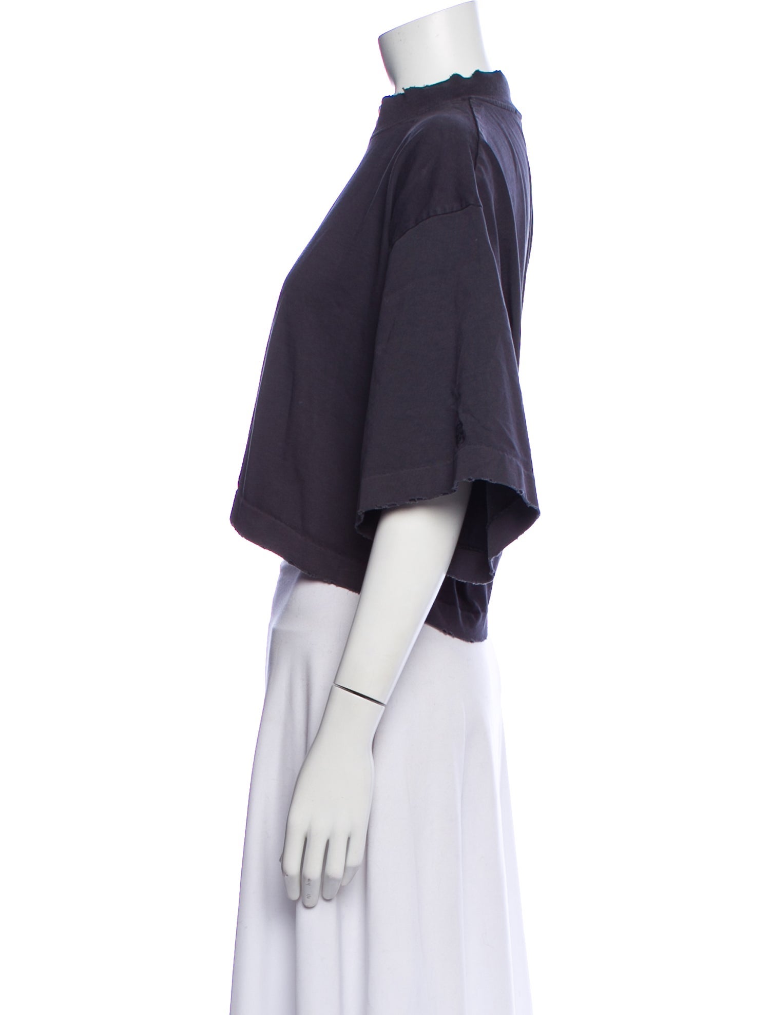 Rùadh Mock Neck Short Sleeve Crop Top