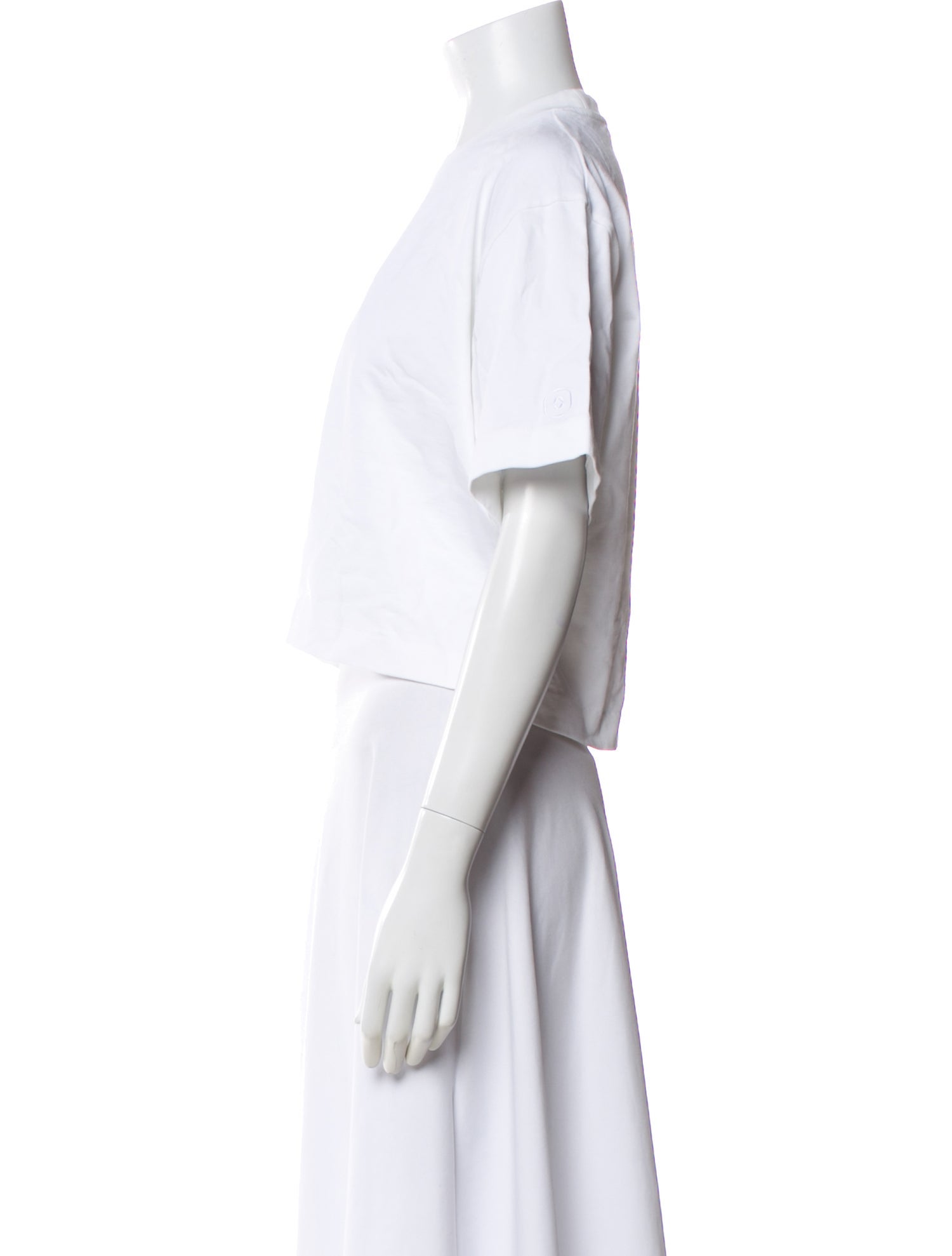 Rùadh Crew Neck Short Sleeve Crop Top
