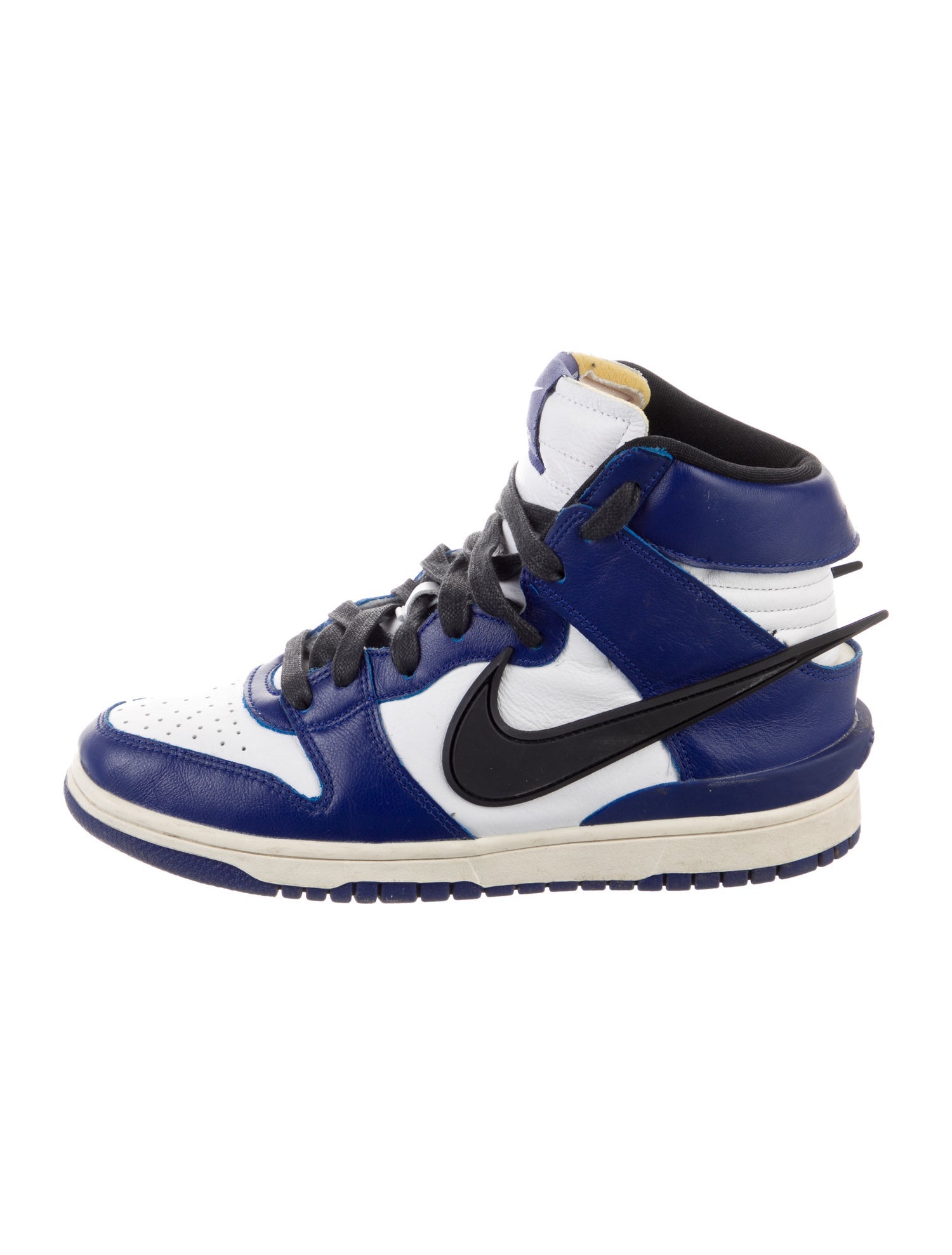 AMBUSH NIKE仲里依紗 JP THE WAVY AMBUSH NIKE仲里依紗 JP THE WAVY - メルカリ