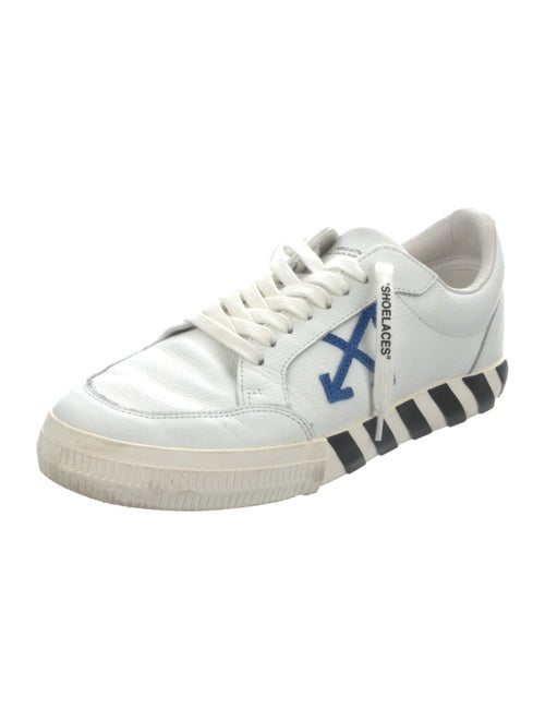 Off-White Vulcanized Low Sneakers