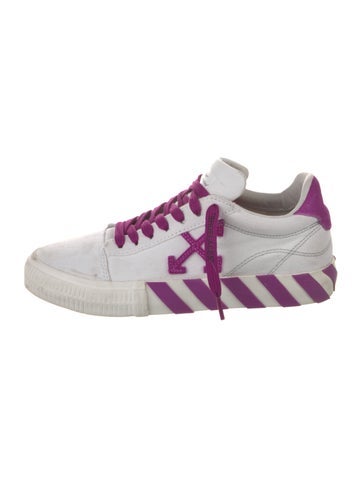 Off-White Sneakers Vulc Low IT 37 | 7