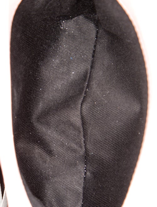 Off-White Quilted Shoulder Bag