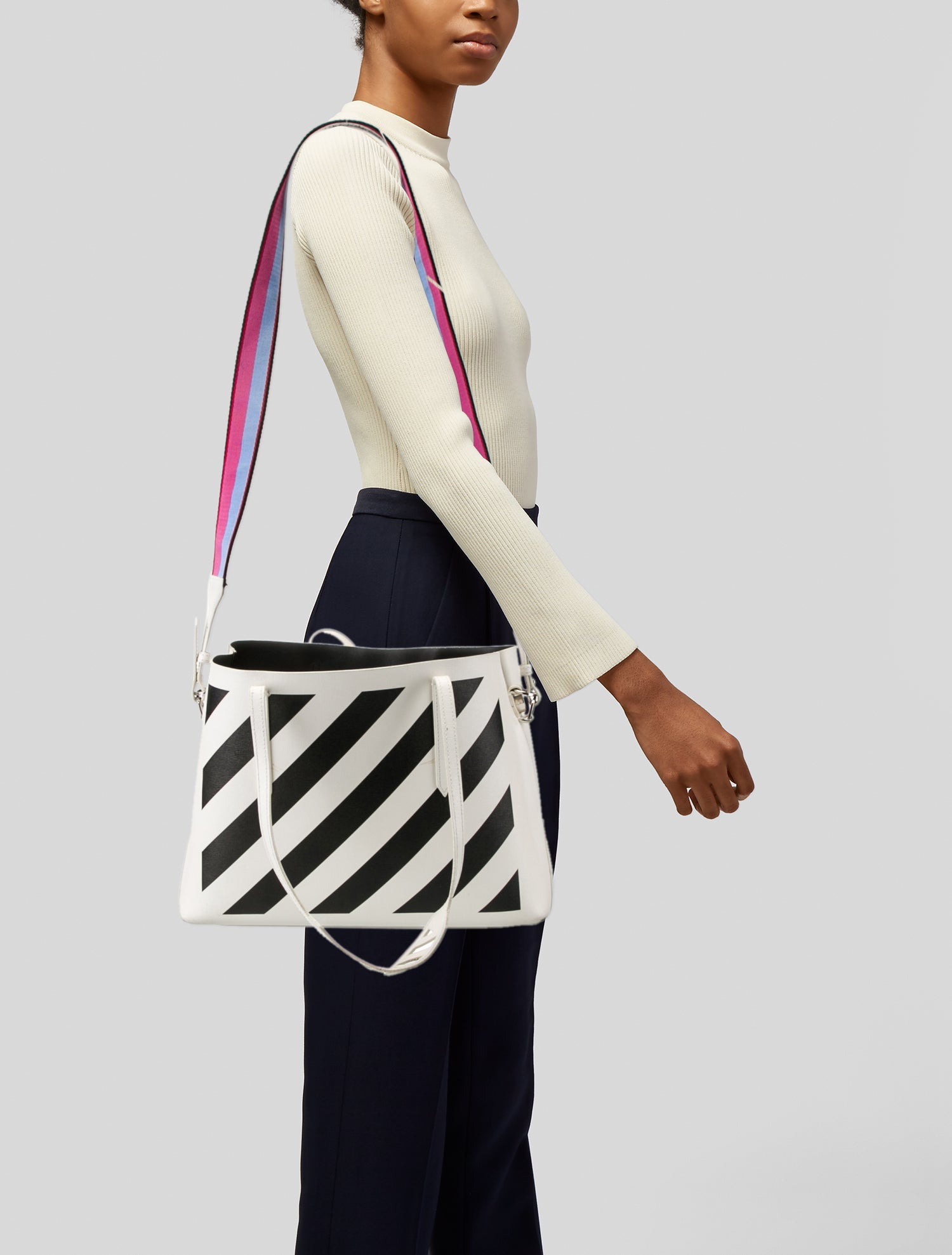 Off-White Signature Diagonal