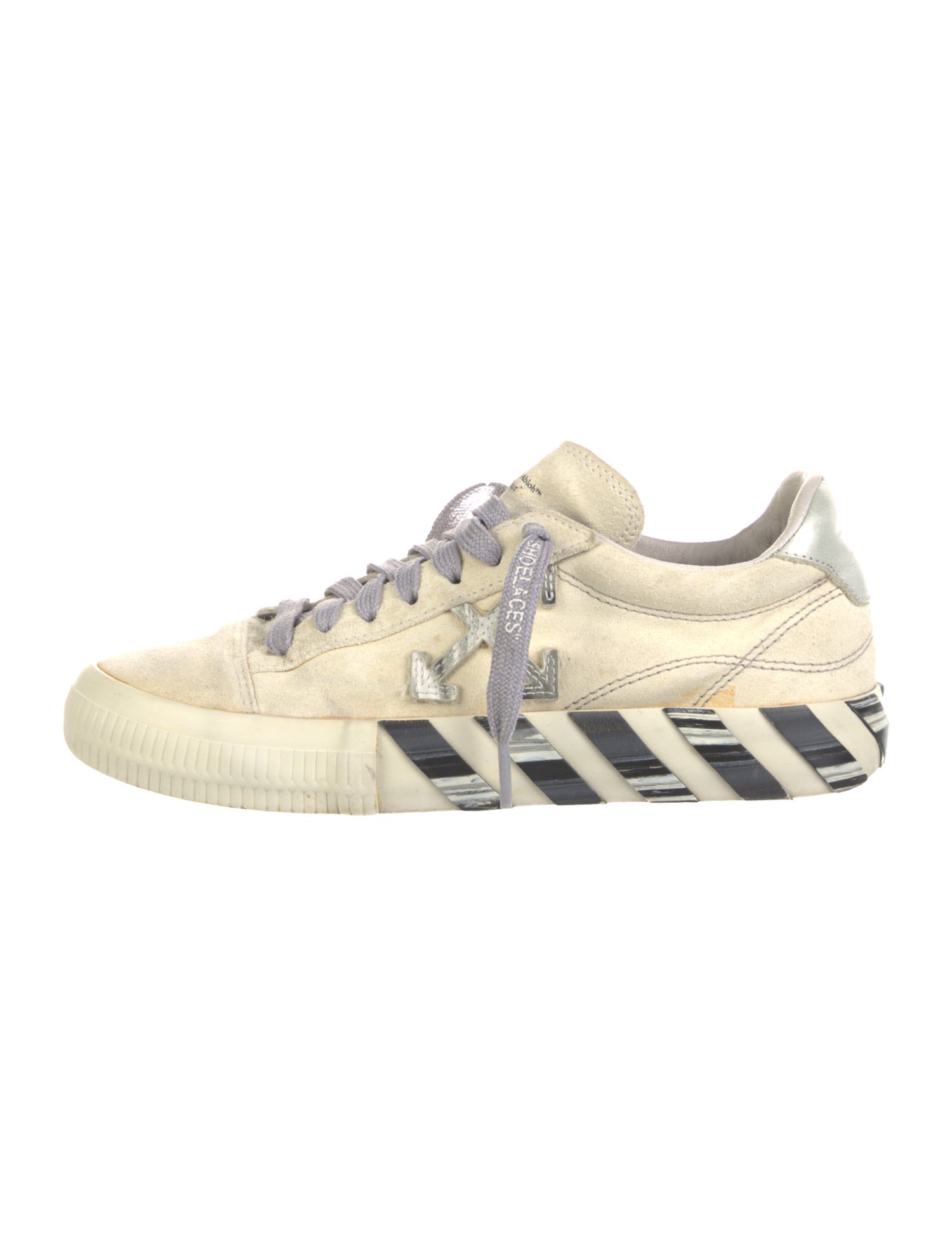 Off-White Vulc Low Sneakers