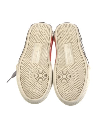 Off-White Vulc Low Sneakers