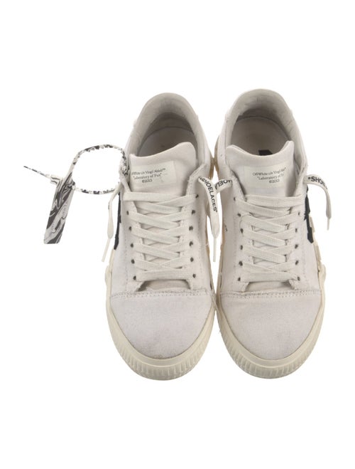 Off-White Vulc Sole Low Sneakers
