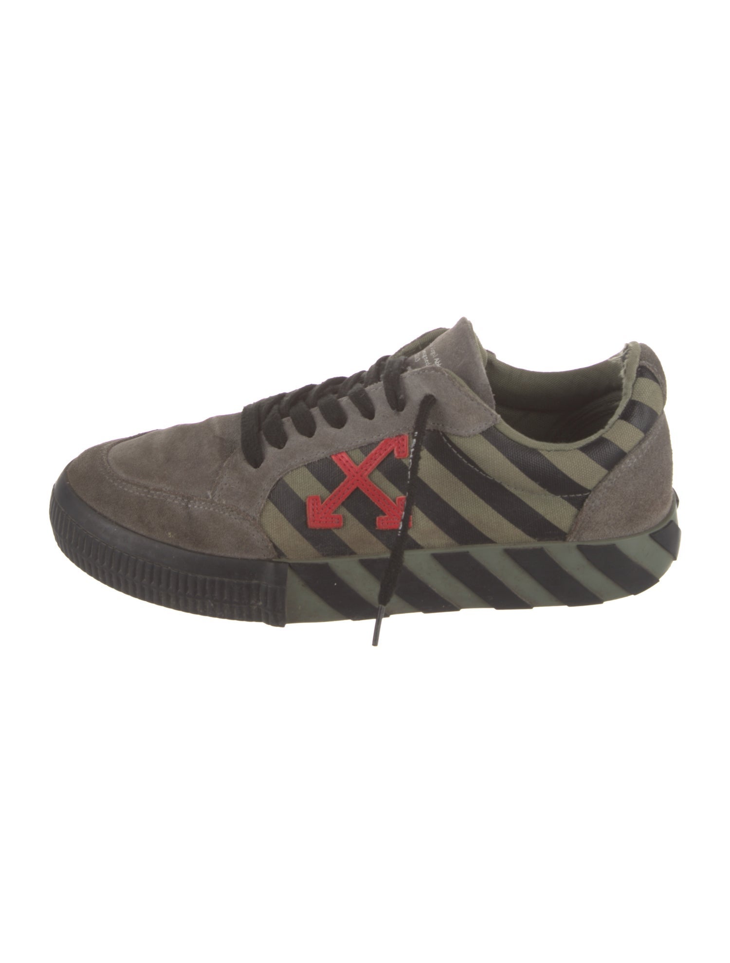Off-White Vulcanzied Sole Sneakers